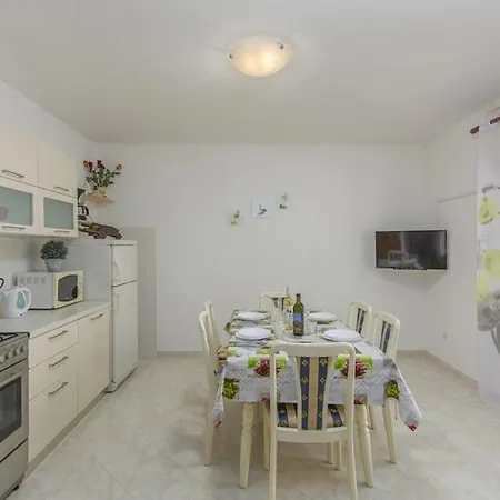 Apartman Sonja *